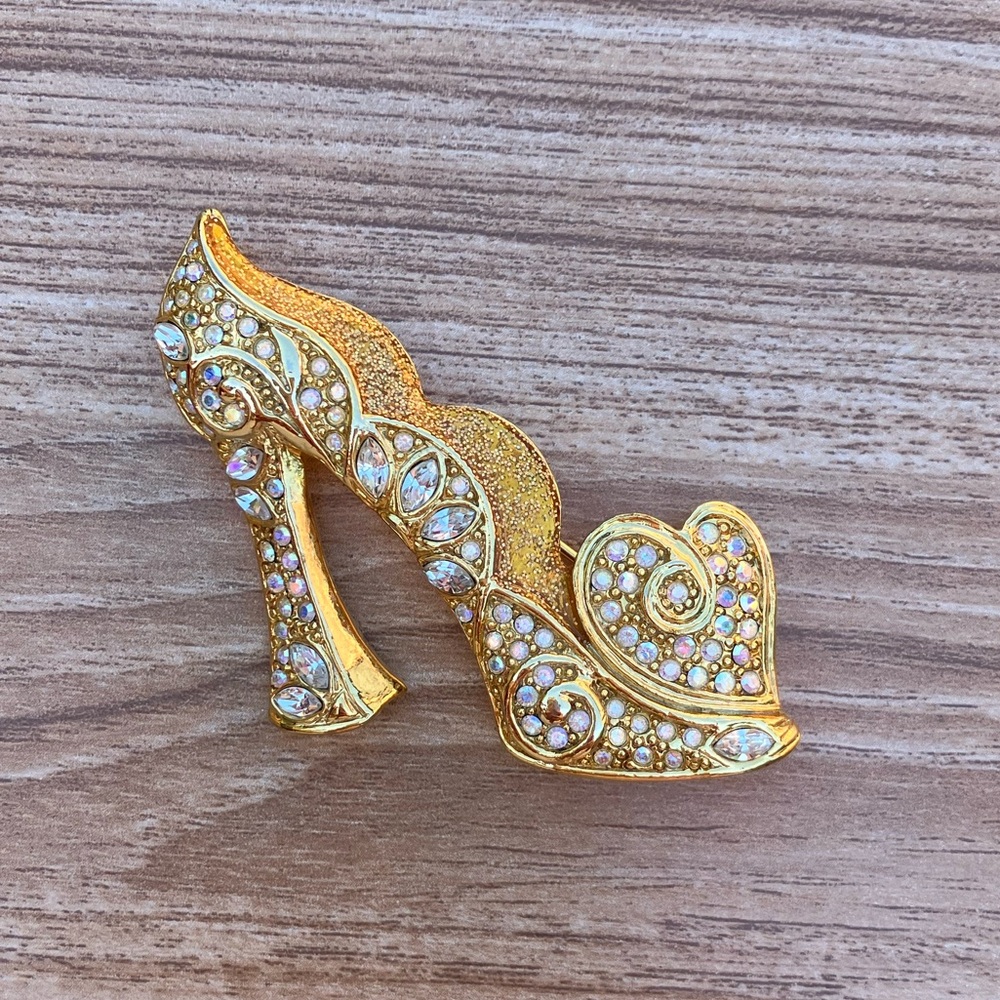 Kirks Folly Vintage Glass Slipper Brooch